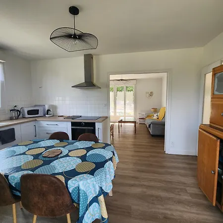 Hébergement de vacances La Maison Des étoiles Chazé-Henry